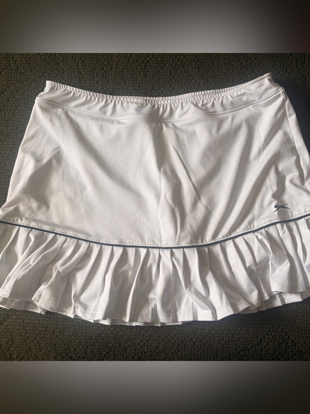 Slazenger White Ruffle Golf/Tennis Skirt